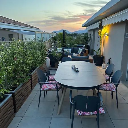 Symphonie Sur Parc Apartment